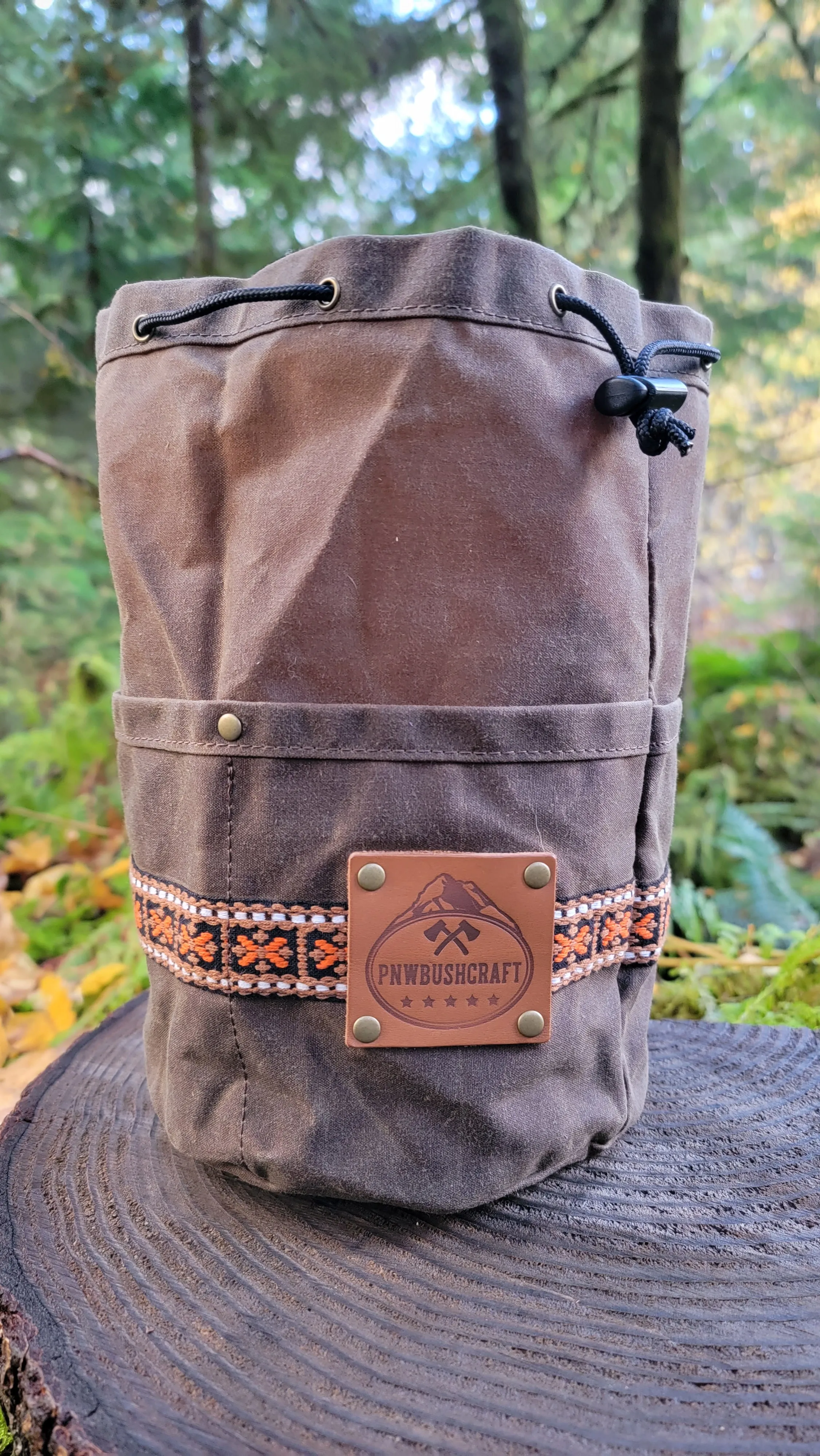 Cedar Bucket Bag with Vintage Brown Trim on Outside Pockets