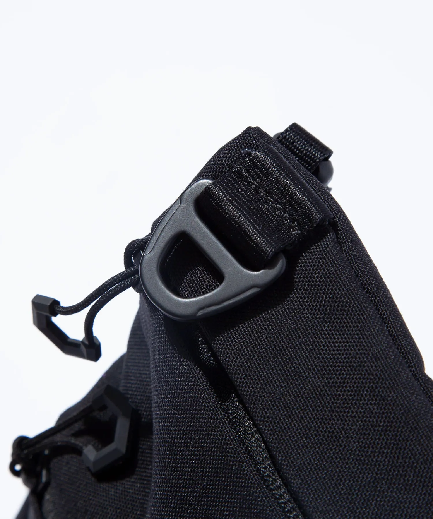 CORDURA FIRE RESISTANT VERTICAL POUCH