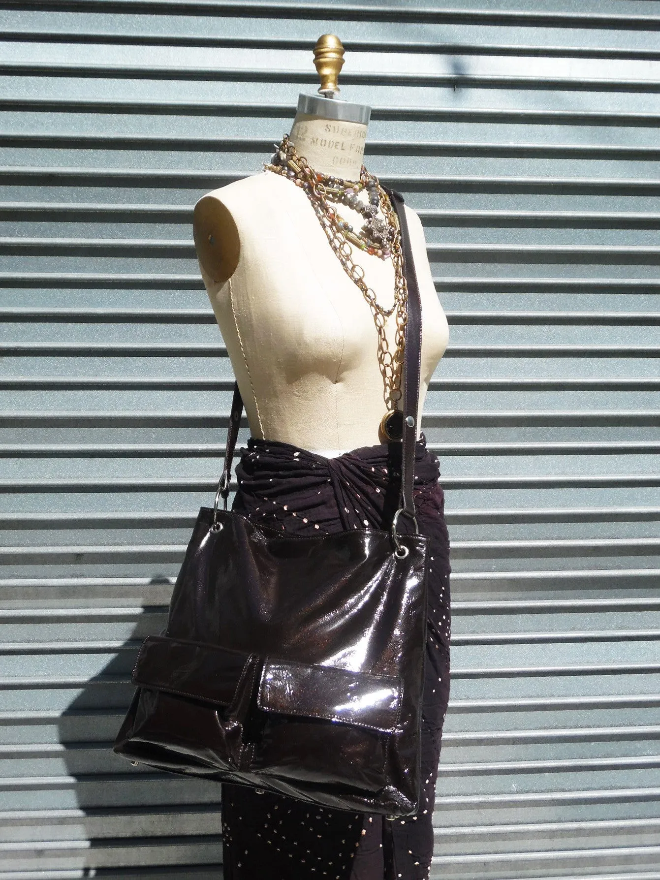 Gapock X Crossbody Travel Bag Patent Leather Black