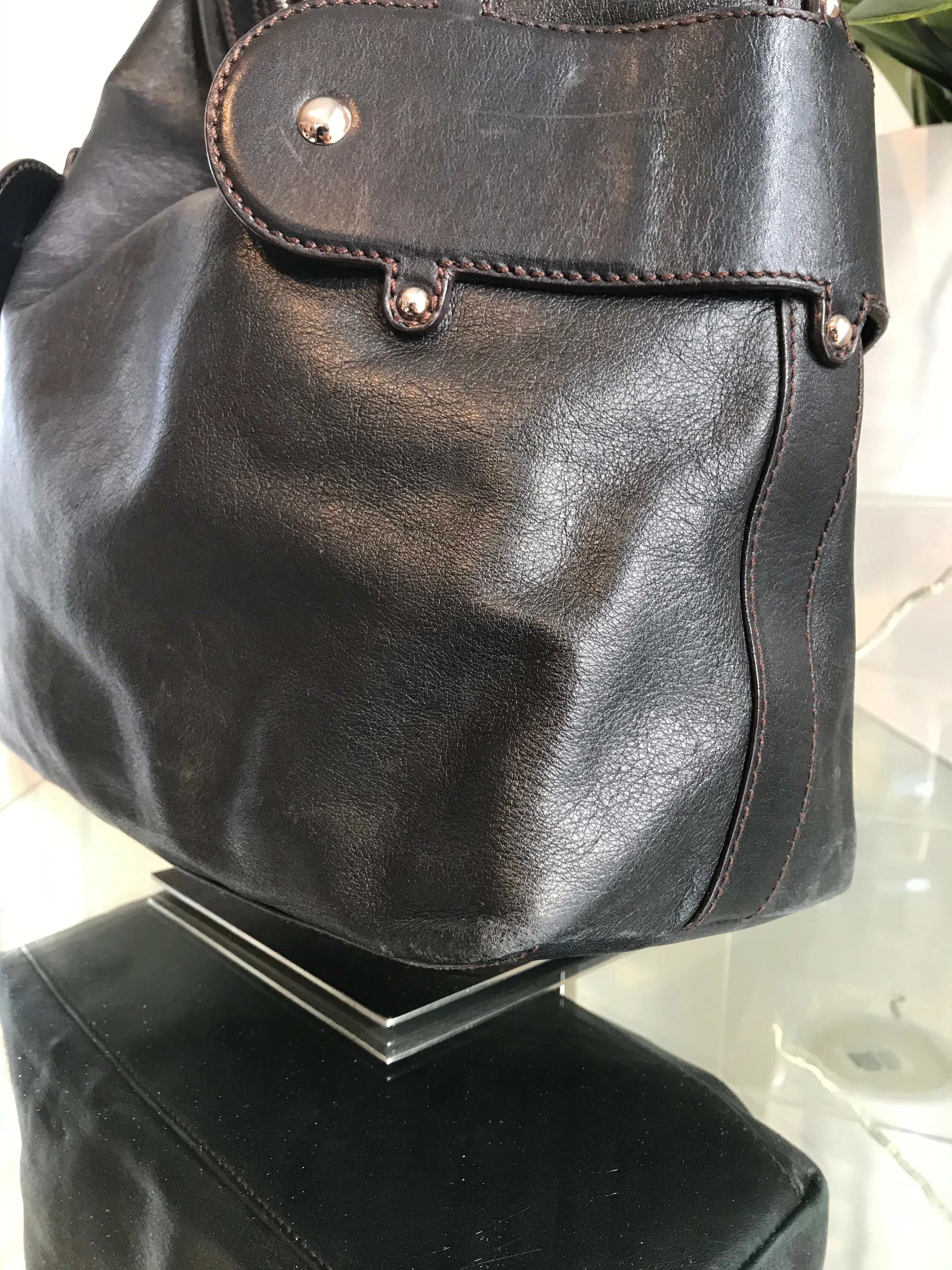 SALVATORE FERRAGAMO Leather Shoulder Bag