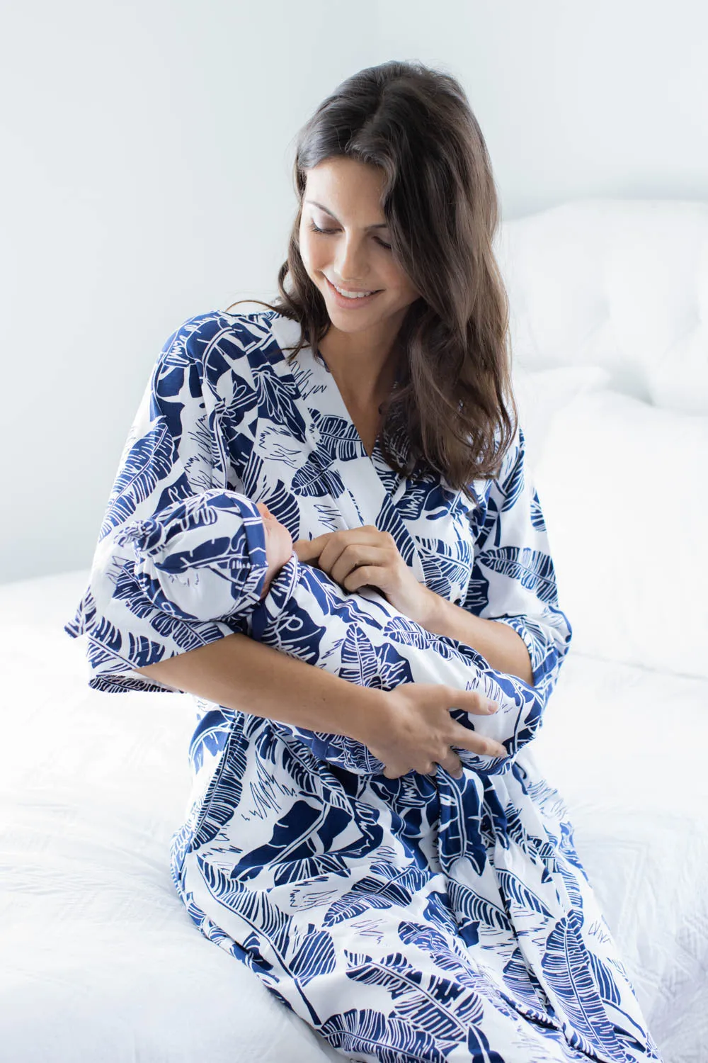 Serra Pregnancy Robe & Swaddle Blanket & Hat Set