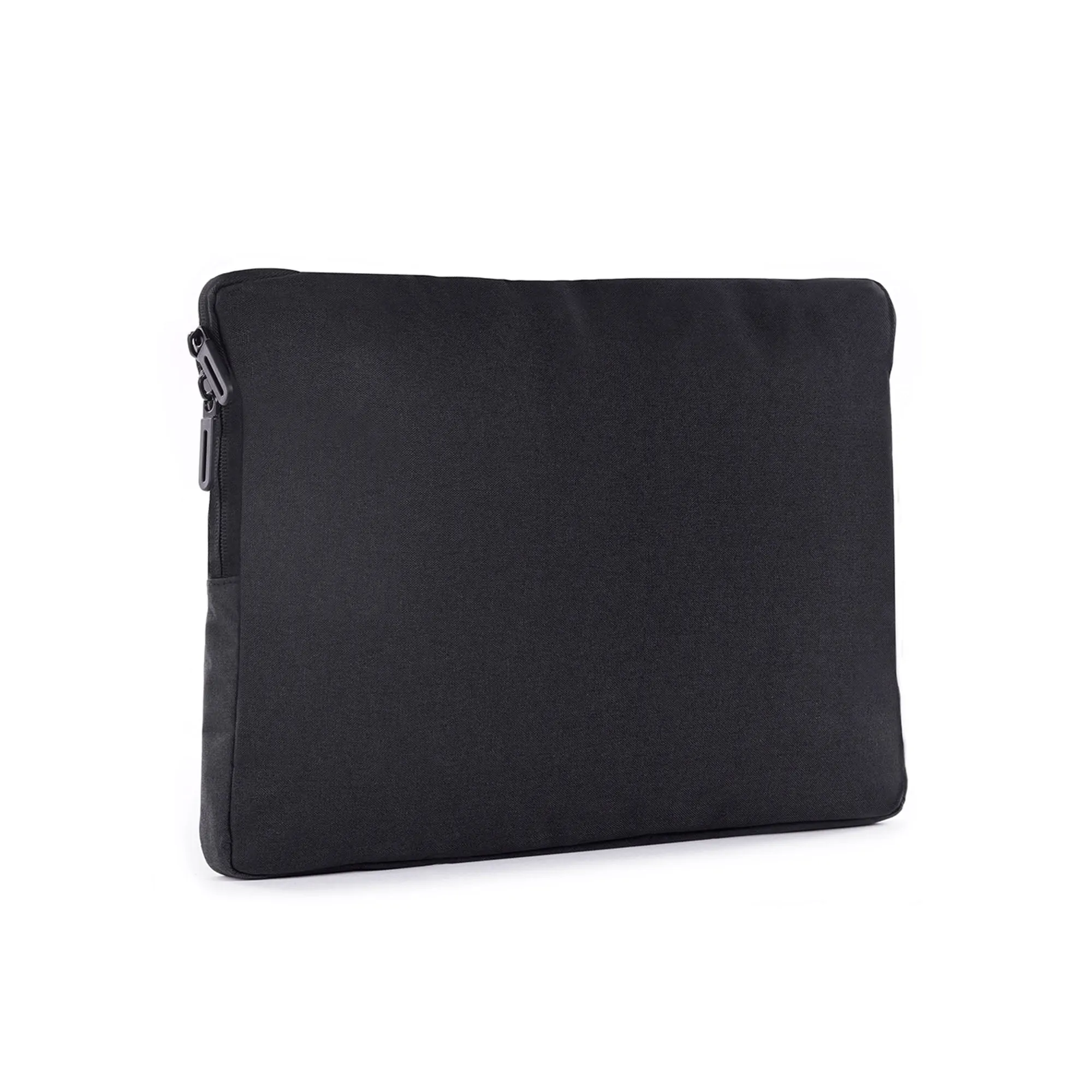 STM Gamechange Sleeve ( 15 inch ) - Laptop Sleeve - Black (Barcode: 765951764783 )