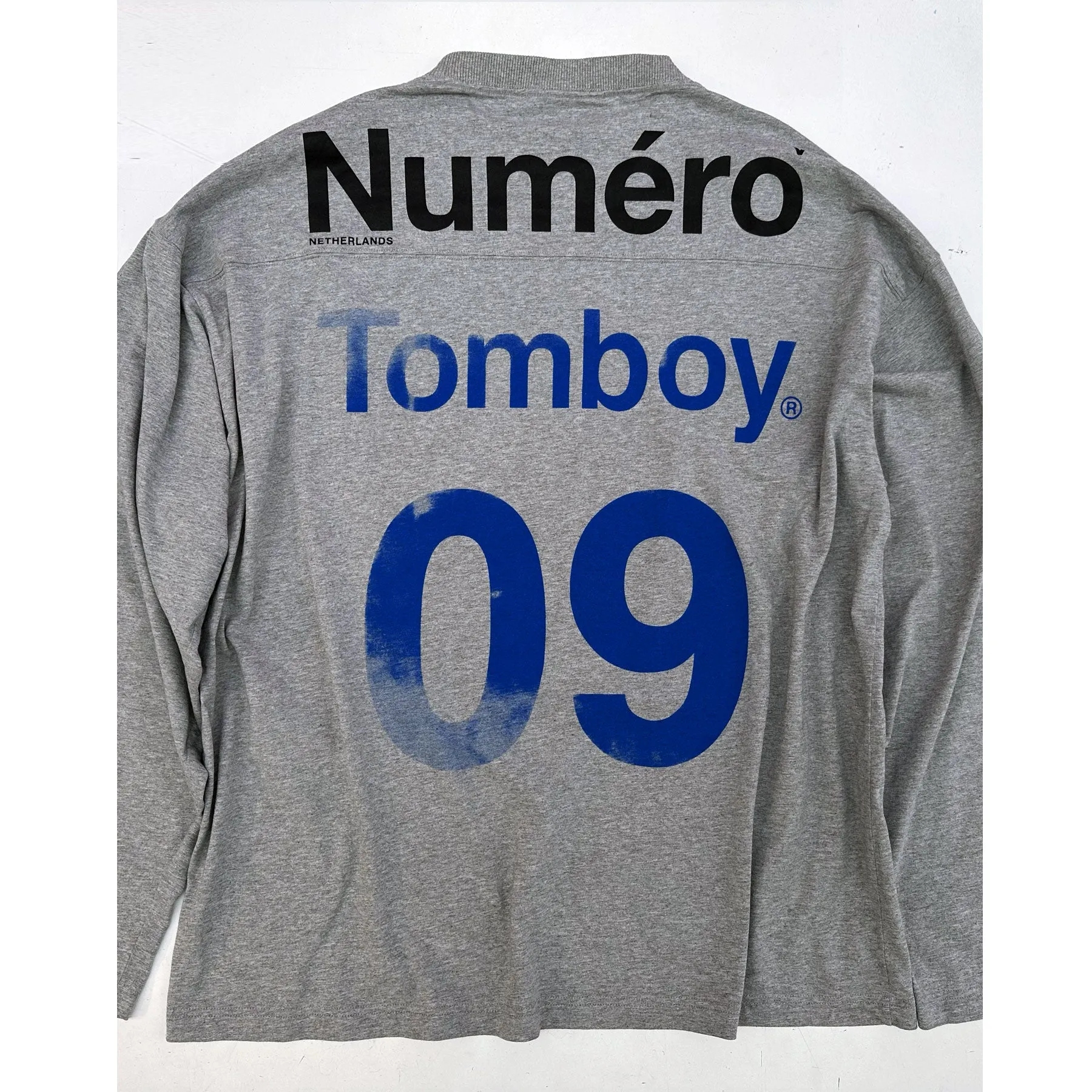 TOMBOY® x NUMÉRO GREY TEE